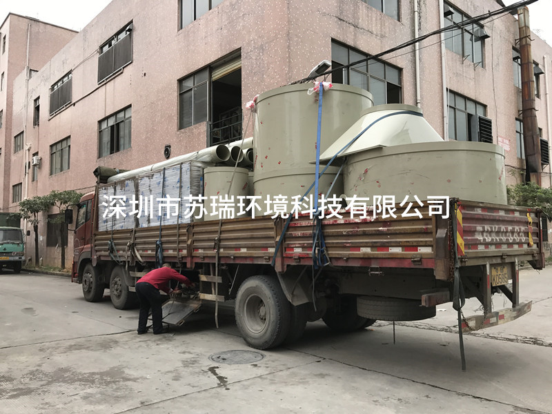 環(huán)保設備發(fā)貨運輸3